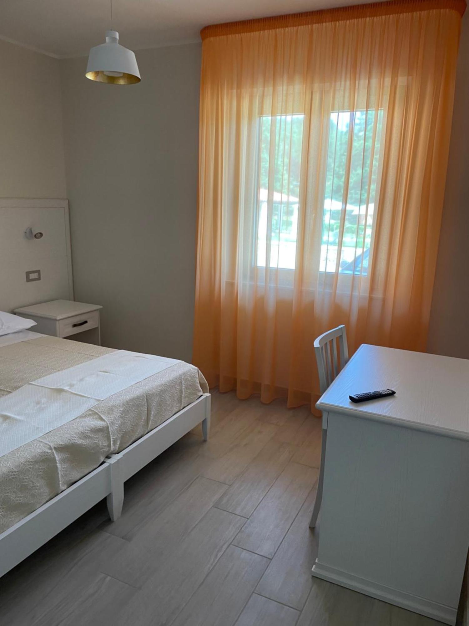 Fd Lorichella Hotel ลอริกา ภายนอก รูปภาพ