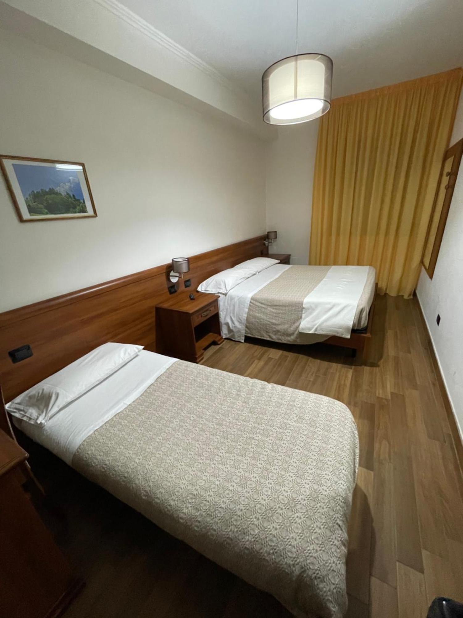 Fd Lorichella Hotel ลอริกา ภายนอก รูปภาพ