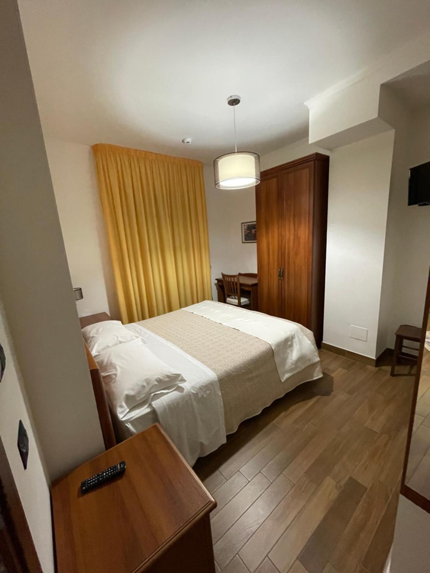 Fd Lorichella Hotel ลอริกา ภายนอก รูปภาพ